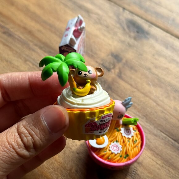 Zuru Mini Brands Kawaii Collection set of 3 - Picture 5 of 5